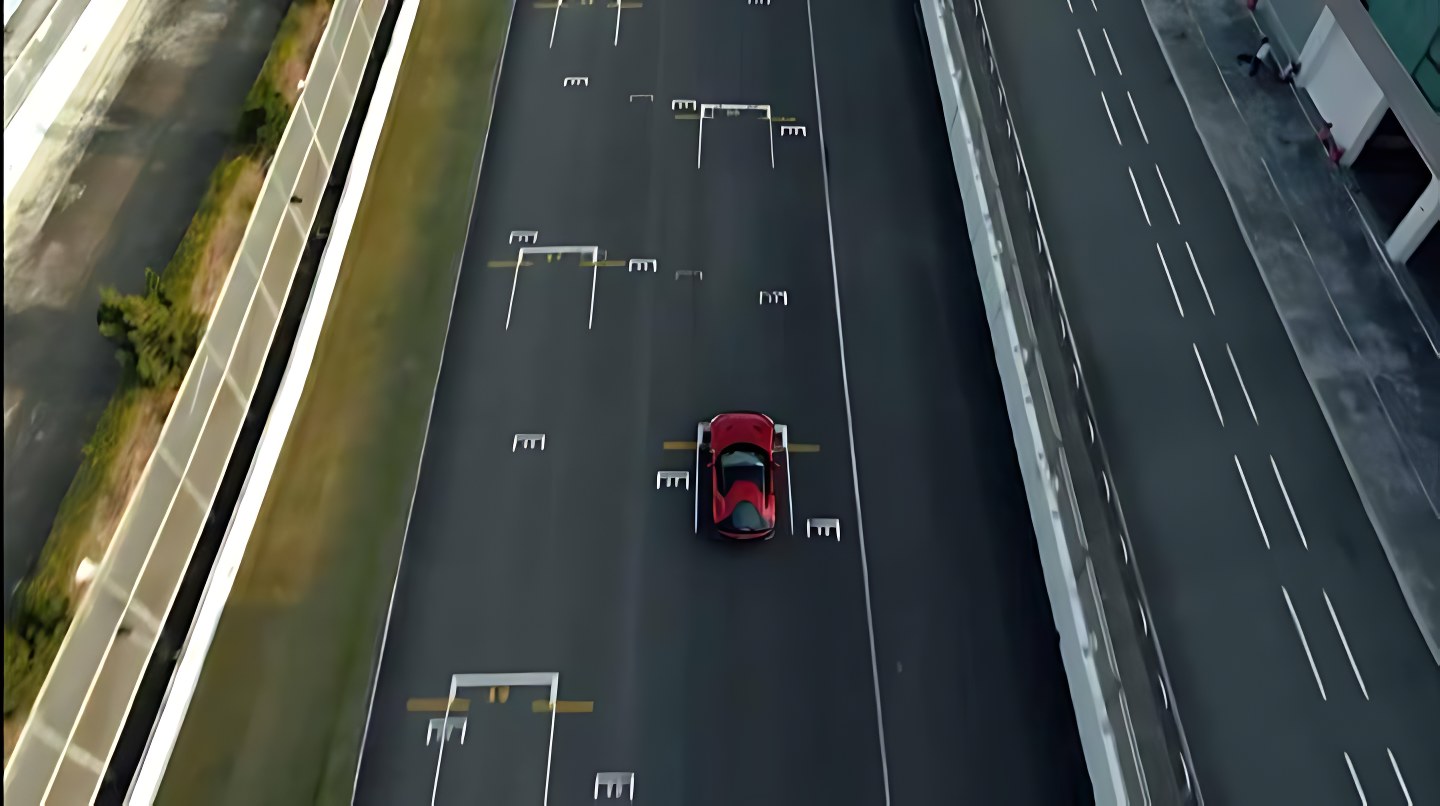 FERRARI 法拉利 — 7