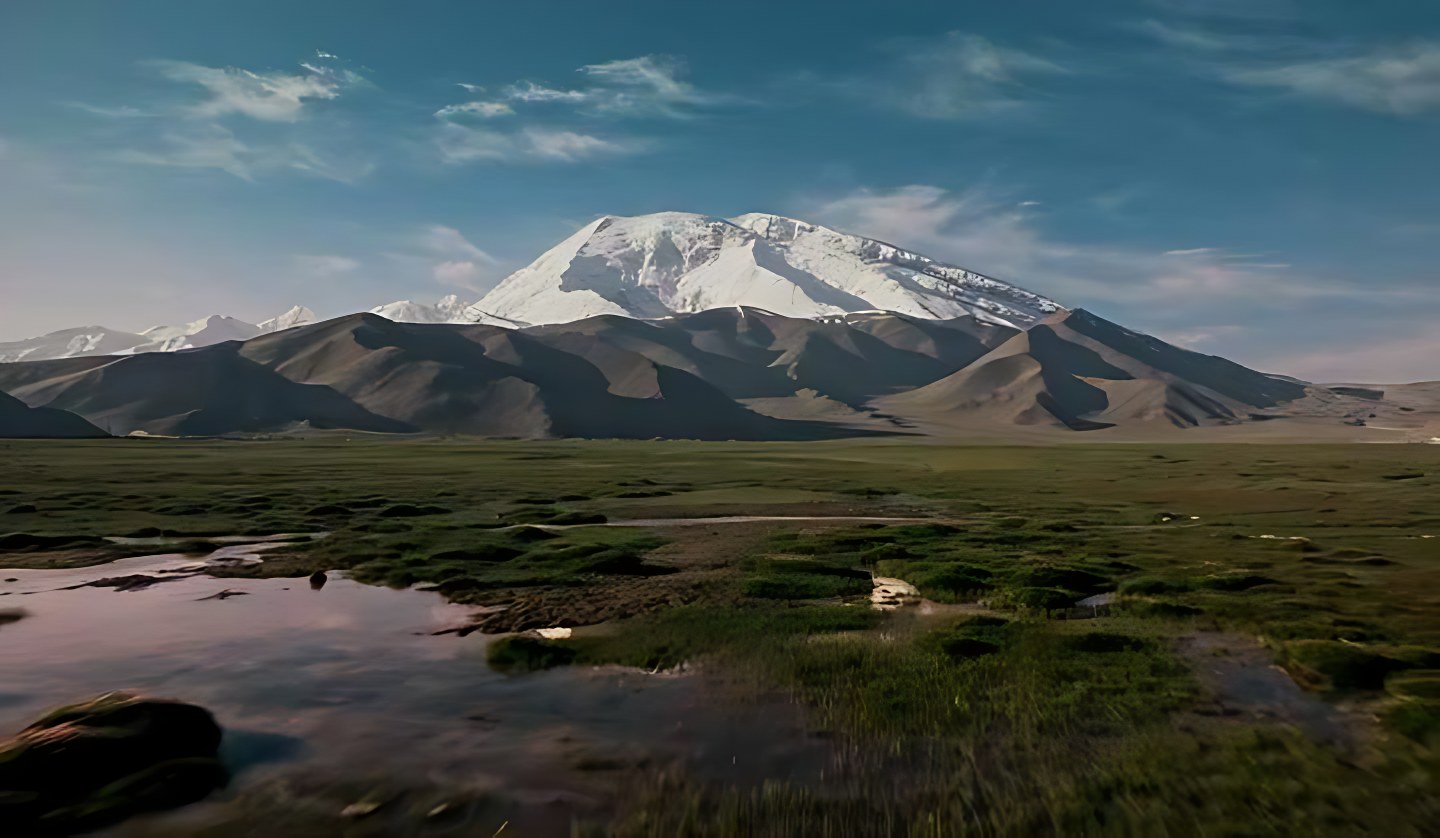 IN XINJIANG 骑·新疆 — 2