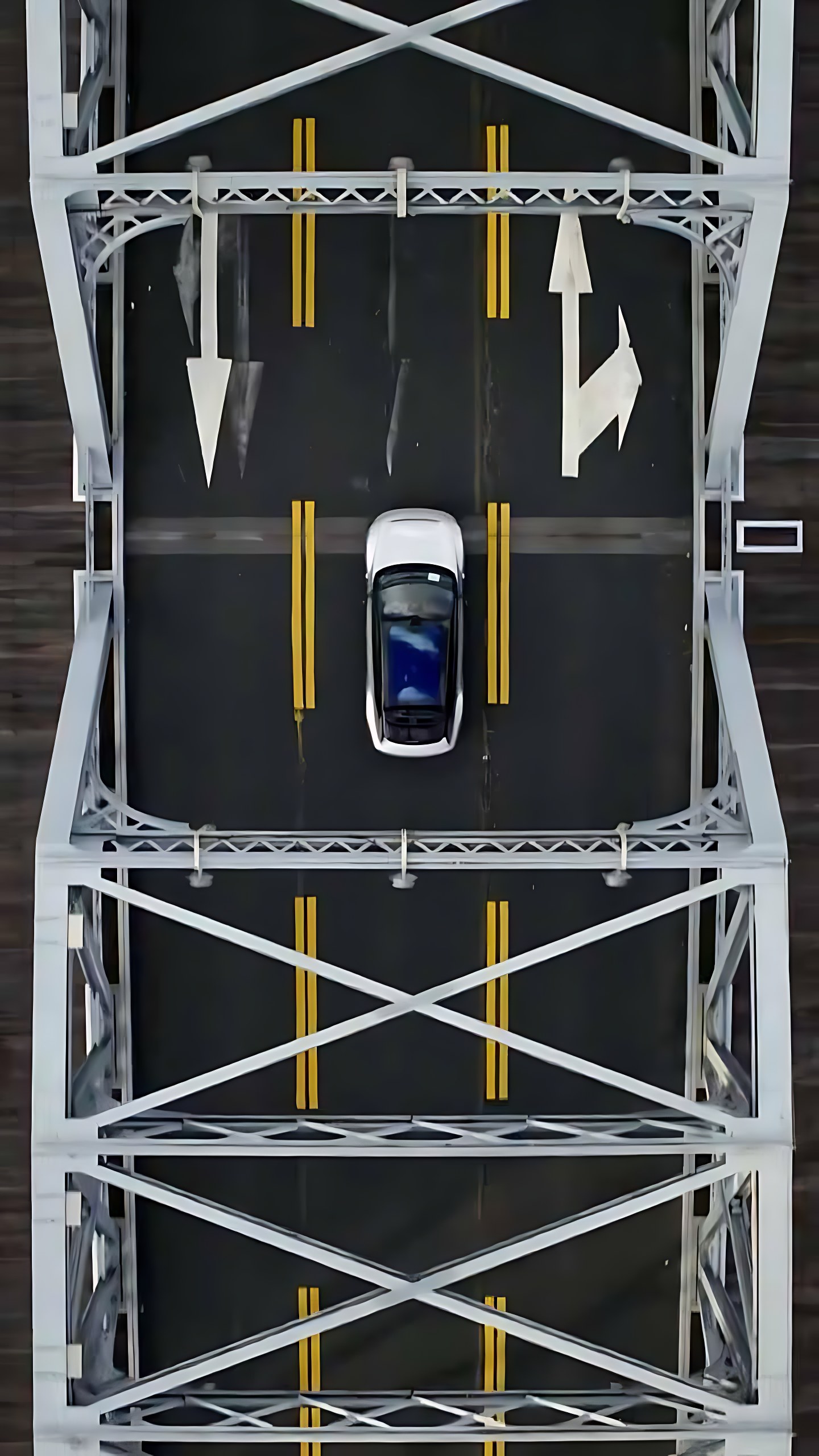 AUDI 奥迪 · 空间 — 4